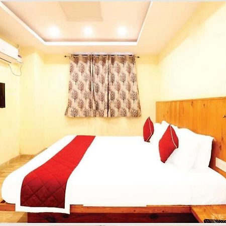 Hotel Royal Orbit Bangalore Eksteriør billede